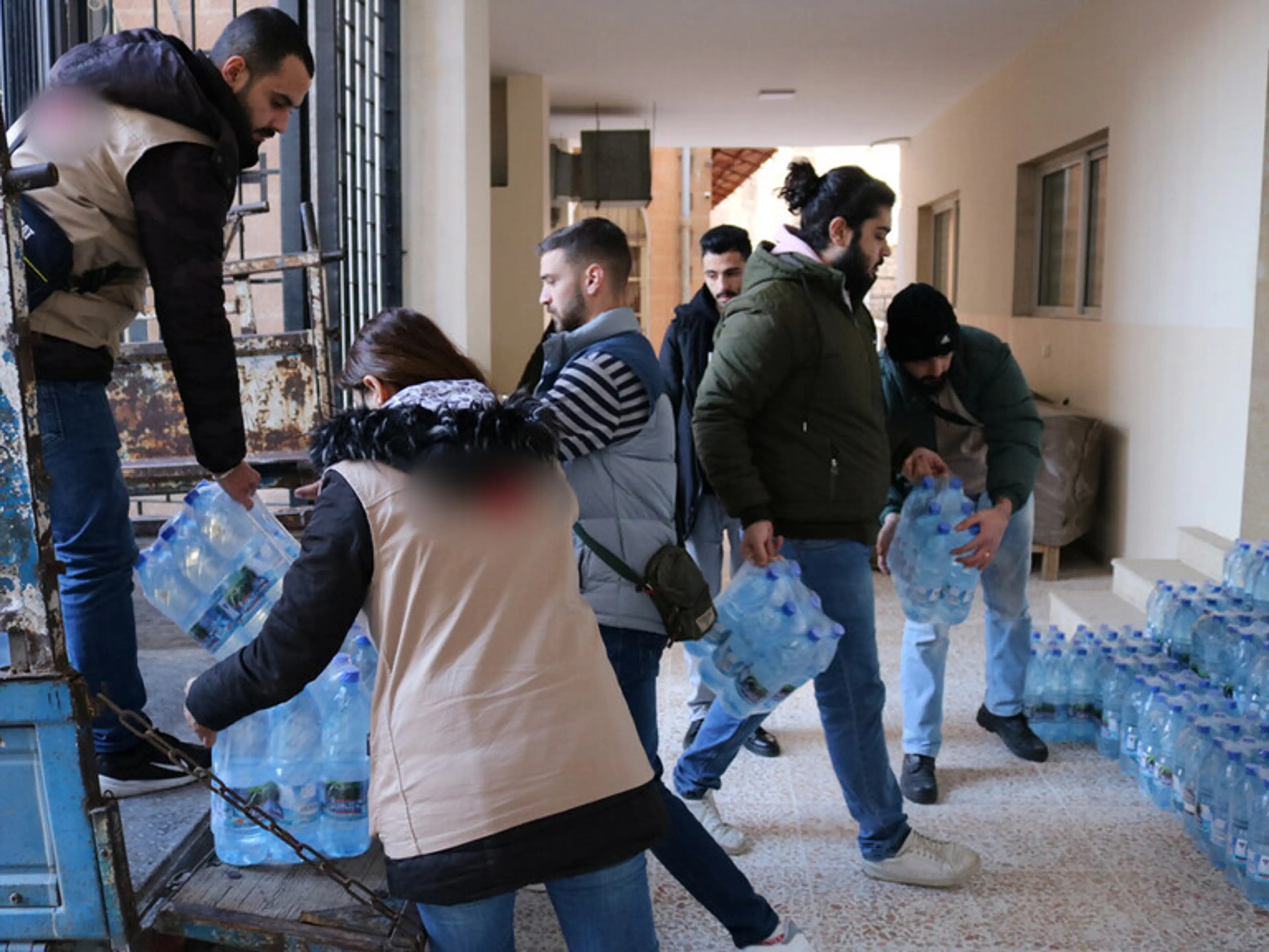 Syria earthquake response - water distribution 